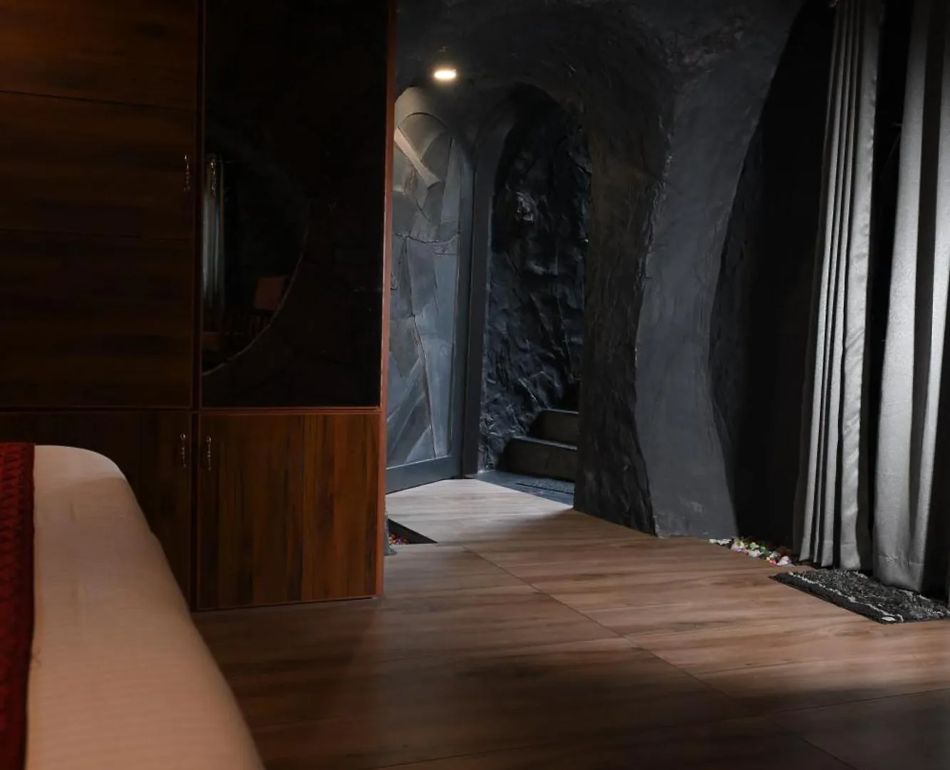 Secret Valley Planation Resort 무나르
