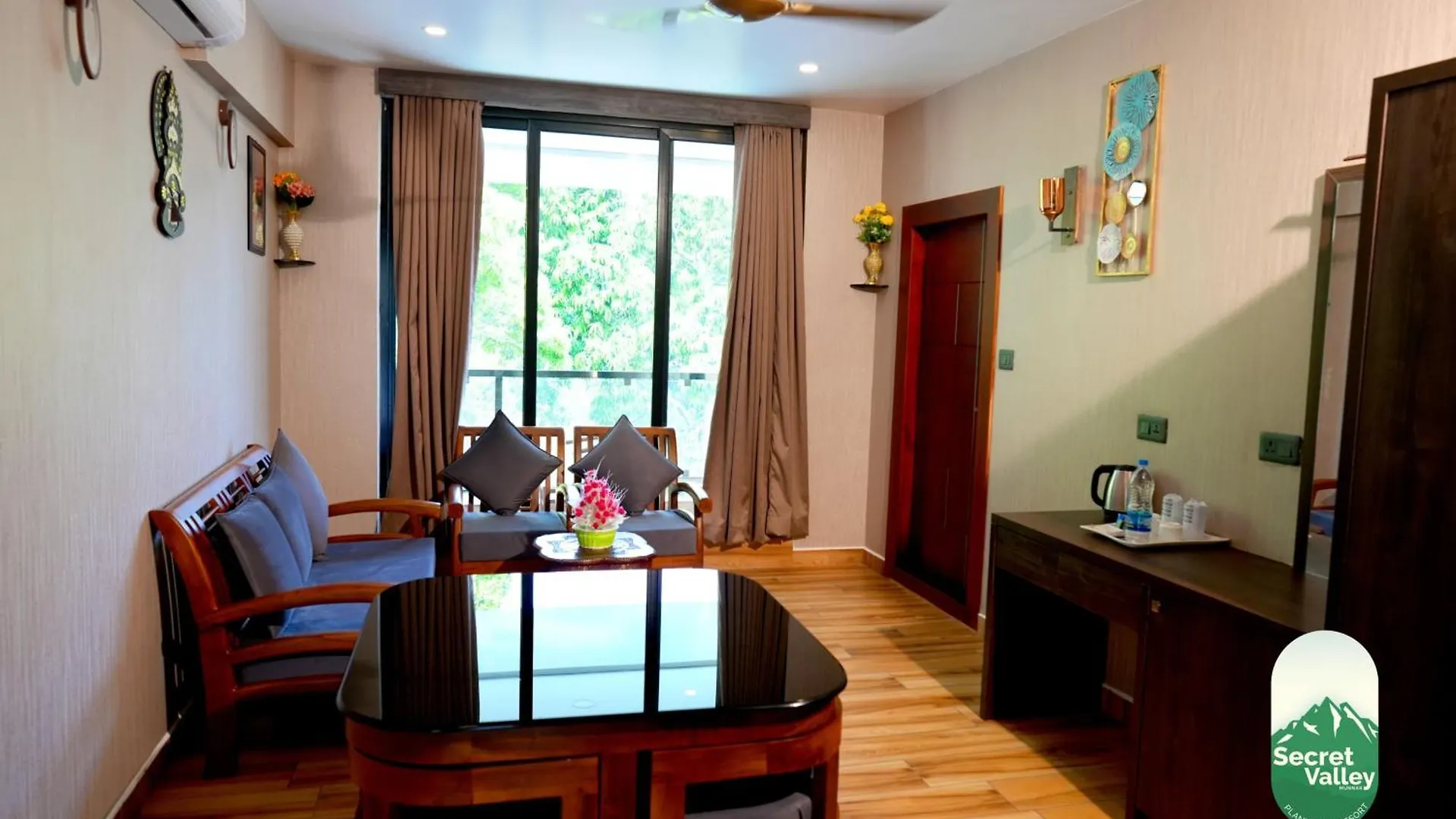 Secret Valley Planation Resort 무나르 0*,