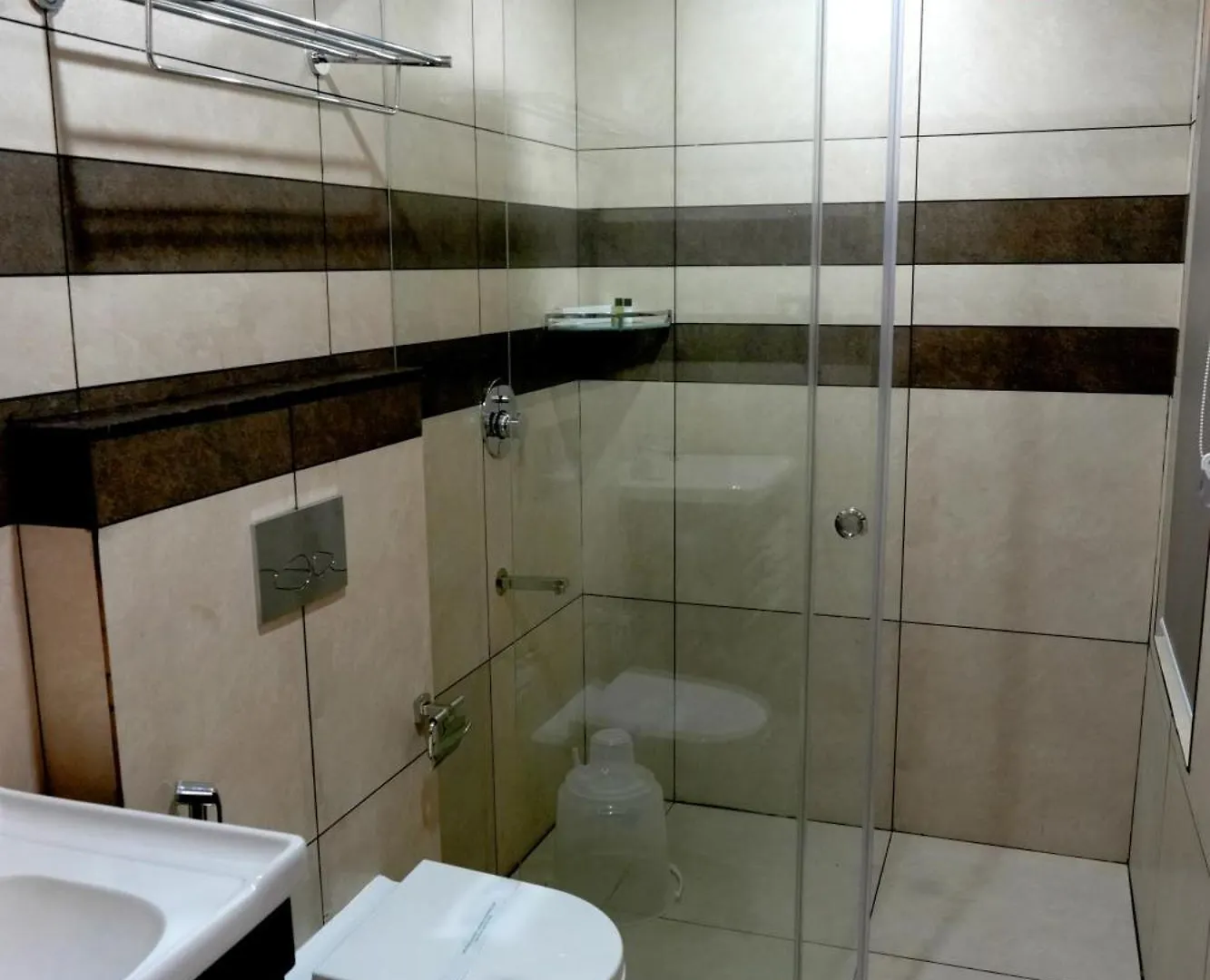 Secret Valley Planation Resort 무나르