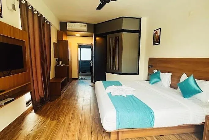 Secret Valley Planation Resort 무나르