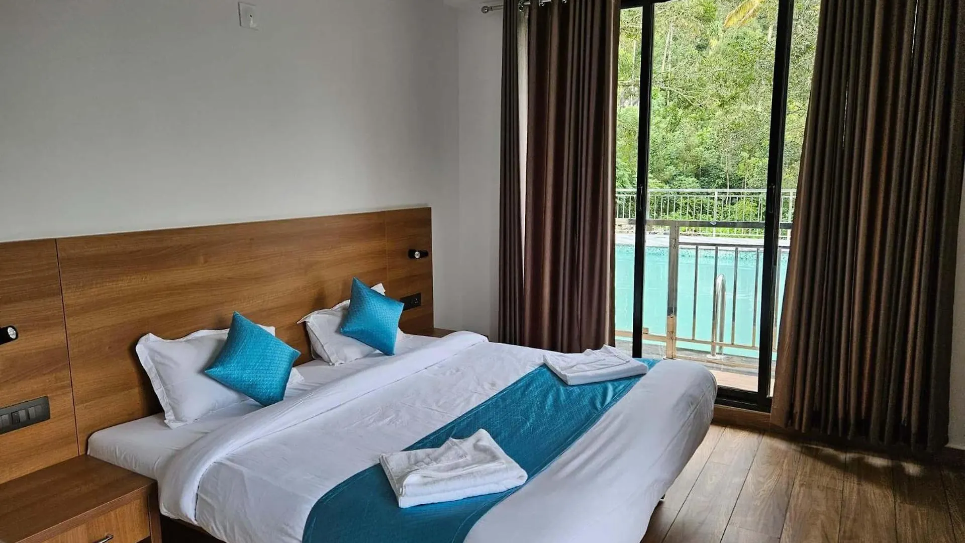 Secret Valley Planation Resort 무나르